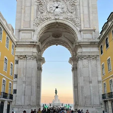 Praca Do Comercio Romantic Lissabon